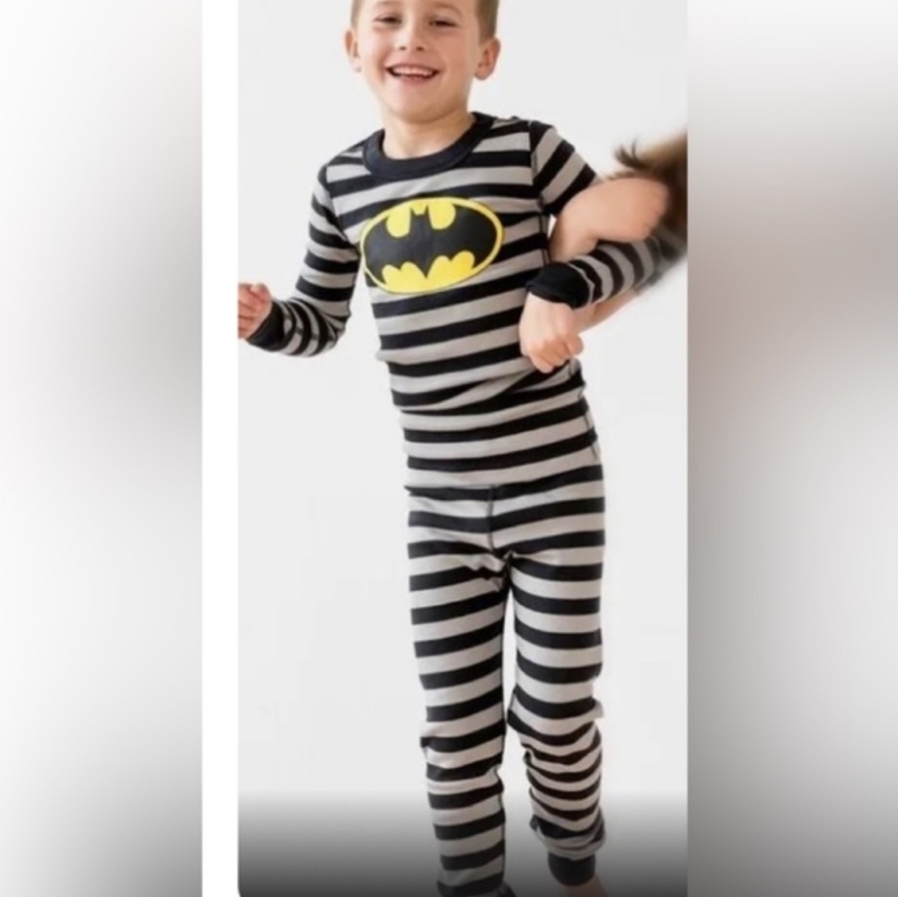 Hanna Andersson DC Batman‎ Striped Longsleeve Pajama Set